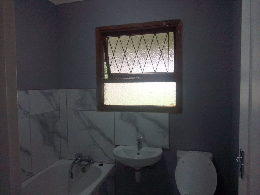 2 Bedroom Property for Sale in Sherwood Eastern Cape